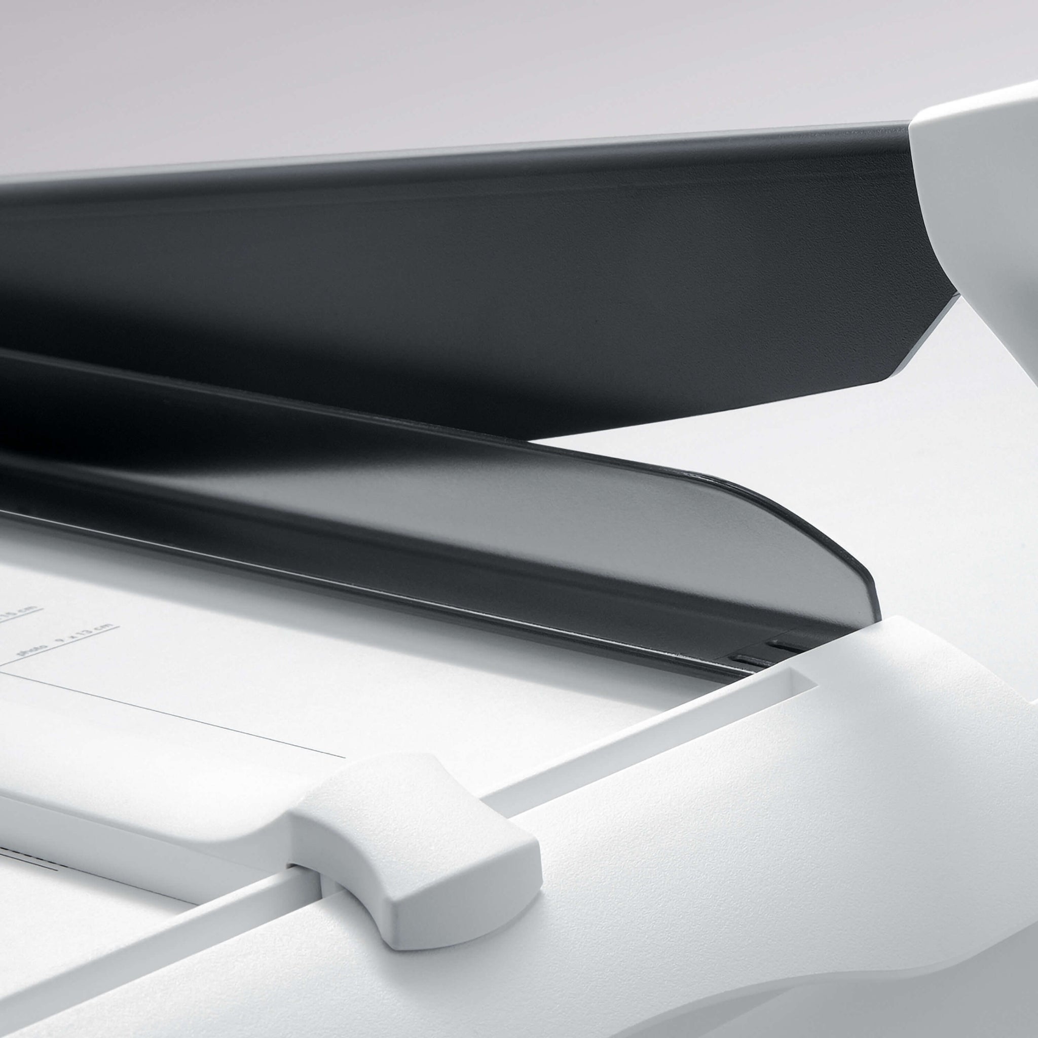 IDEAL 1133: Guillotine paper trimmer, Made in Germany